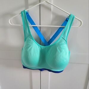 VSX sports bra size 36DD